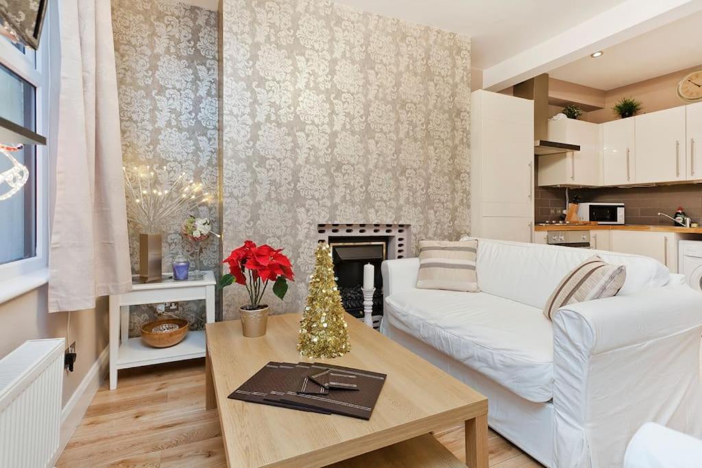 Whole House In Central Camden Town London Exteriör bild